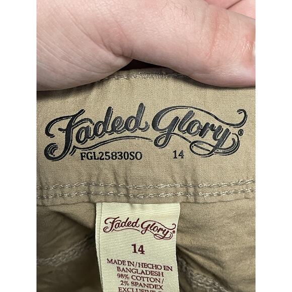 Faded Glory Capri Pants Womens 14 Khaki Cargo Stretch Pockets Zip Fly Casual - Picture 9 of 12